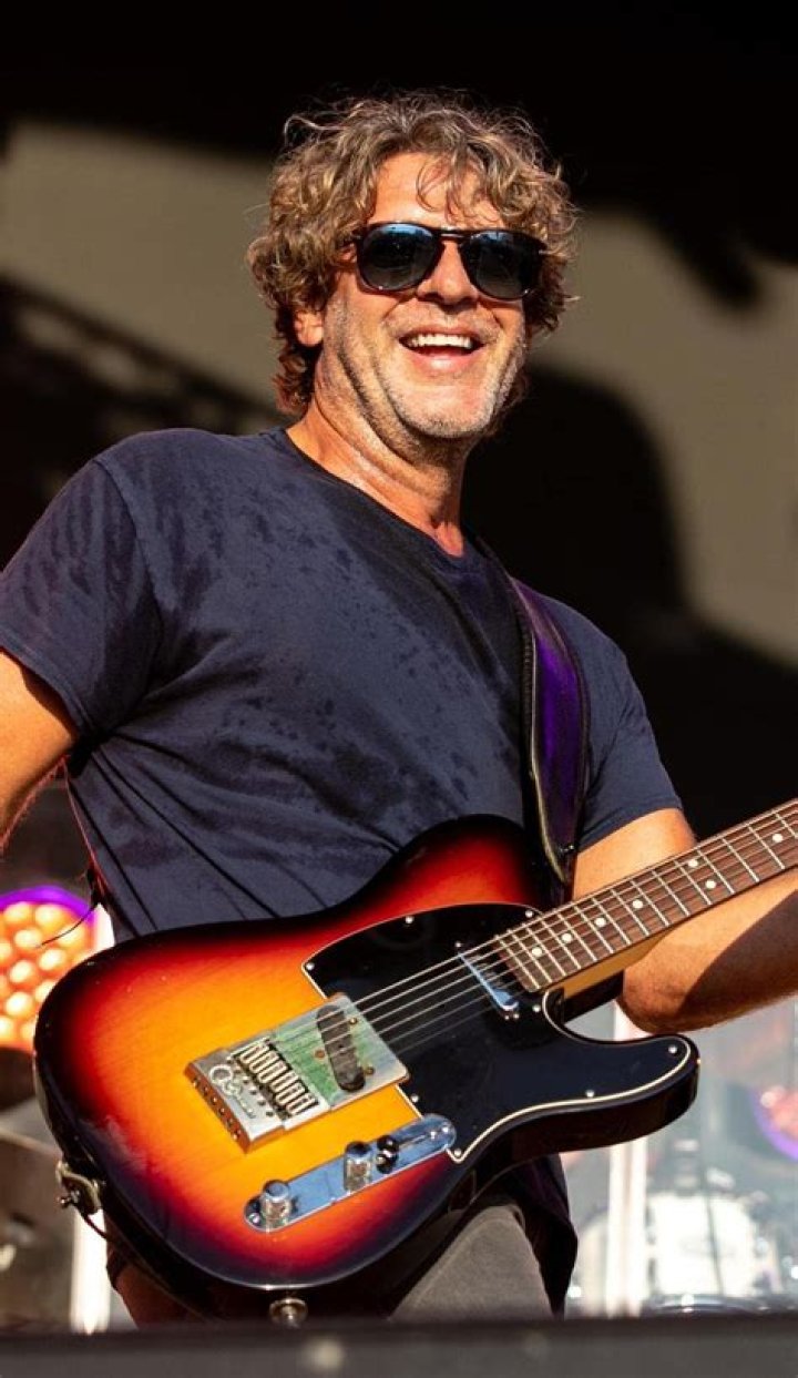 Billy Currington Biography, Age, Height, Wife, Net Worth, Family