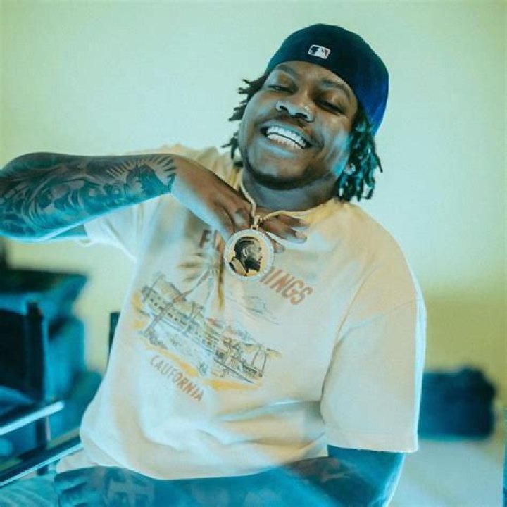 Bino Rideaux (Rapper) - Age, Birthday, Bio, Facts, Family, Net Worth, Height & More