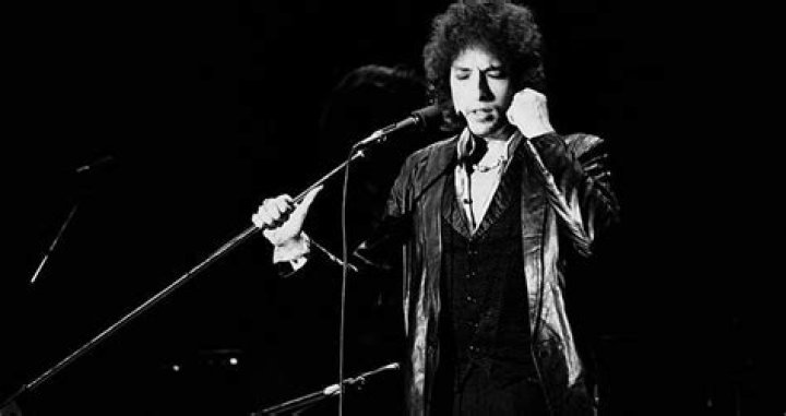 Bob Dylan: Plagiarist And Opportunist?