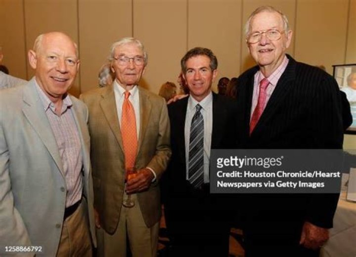 Bob Lanier (politician) Biography, Age, Height, Wife, Net Worth and Family