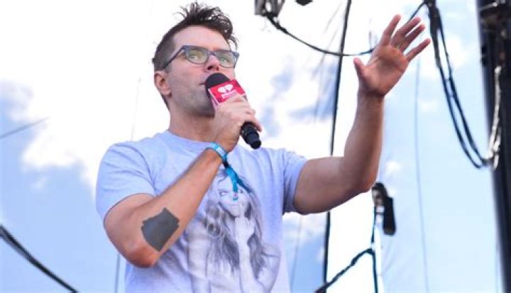‘American Idol’ Mentor Bobby Bones Has at Least Three Tattoos — Make No Bones About It!