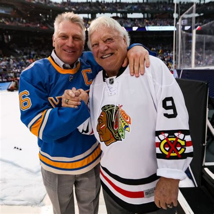 Bobby Hull (Hockey Player) - Age, Birthday, Bio, Facts, Family, Net Worth, Height & More