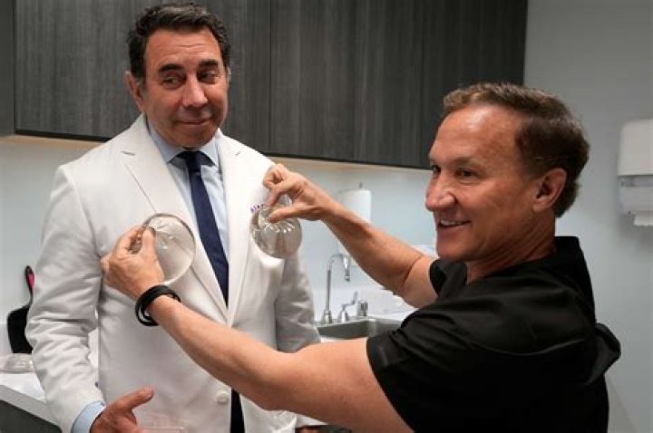 ‘Botched’ Star Dr. Paul Nassif Does His Own Botox — and, TBH, We’re Really Impressed