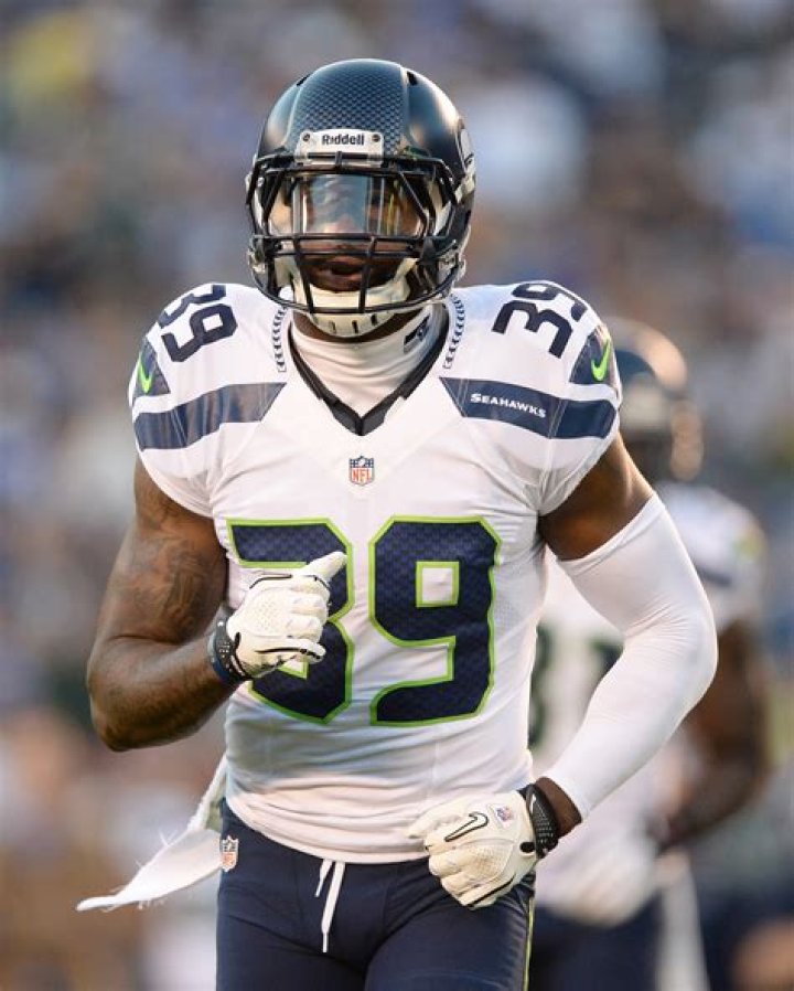 Brandon Browner (Football Player) - Age, Birthday, Bio, Facts, Family, Net Worth, Height & More