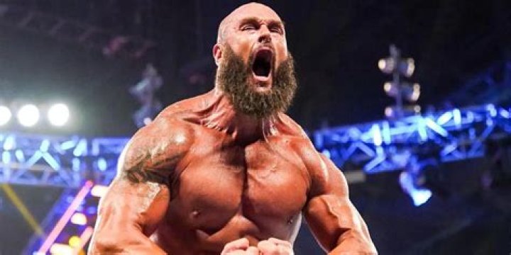 Braun Strowman (Wrestler) - Age, Birthday, Bio, Facts, Family, Net Worth, Height & More