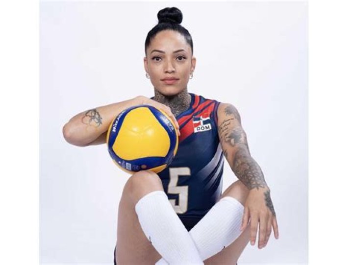 Brenda Castillo Biography, Age, Height, Husband, Net Worth, Family