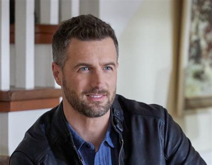 Brendan Penny Biography, Age, Height, Wife, Net Worth, Family