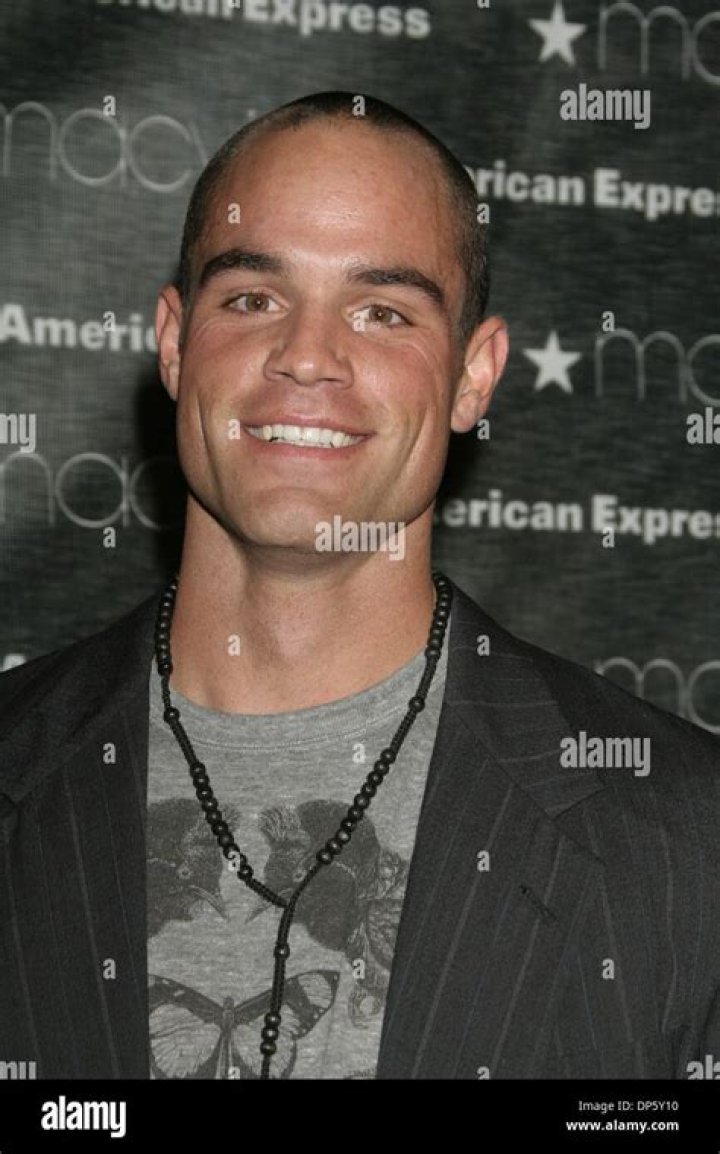 Brian Patrick Wade (TV Actor) - Age, Birthday, Bio, Facts, Family, Net Worth, Height & More