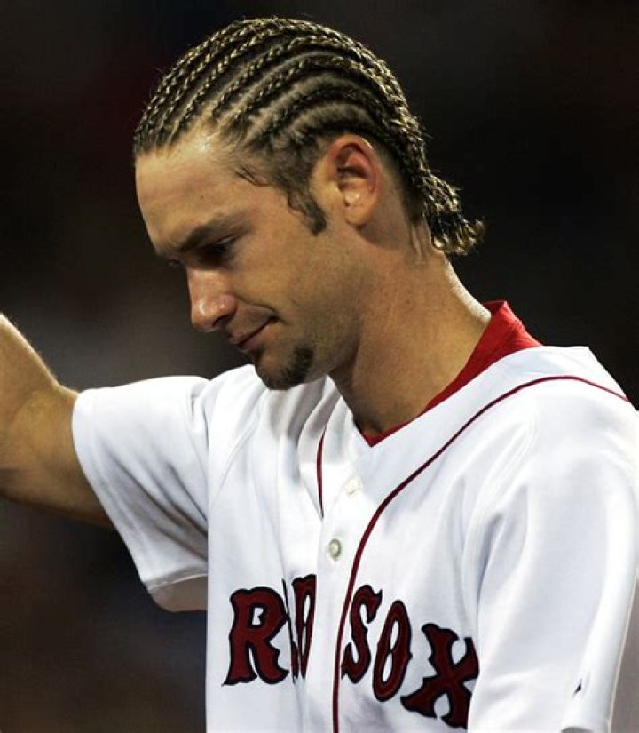 Bronson Arroyo (Baseball Player) - Age, Birthday, Bio, Facts, Family, Net Worth, Height & More