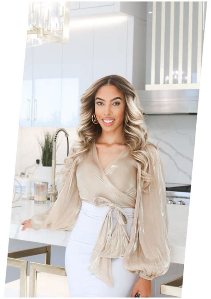 Brooke Ashley Hall (TikTok Star) - Age, Birthday, Bio, Facts, Family, Net Worth, Height & More