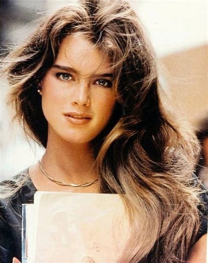 Brooke Shields (Movie Actress) - Age, Birthday, Bio, Facts, Family, Net Worth, Height & More