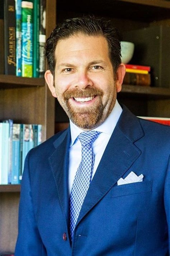 Bruce Menin Biography, Age, Height, Wife, Net Worth, Family