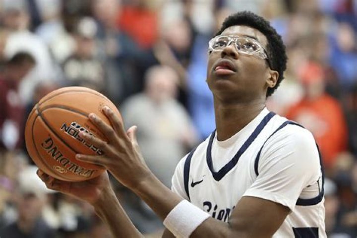 Bryce James (Family Member) - Age, Birthday, Bio, Facts, Family, Net Worth, Height & More