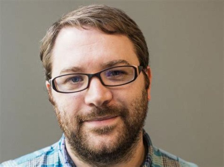 Cal Henderson Biography, Age, Height, Wife, Net Worth, Family