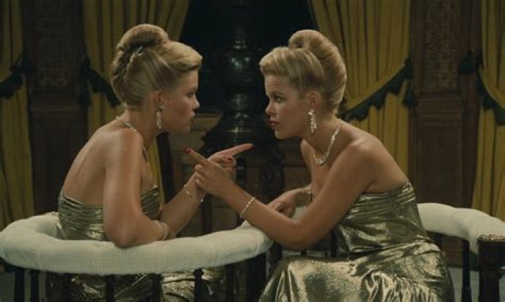 Camilla and Carey More Biography, Age, Height, Husband, Net Worth, Family