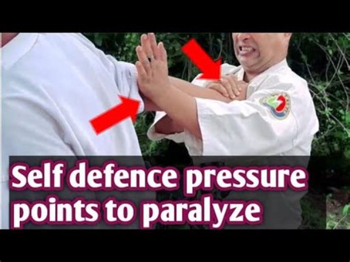 Can hitting pressure points paralyze someone?
