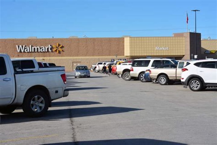 ¿Puedo estacionar mi RV en WalMart? – Celebrity.fm