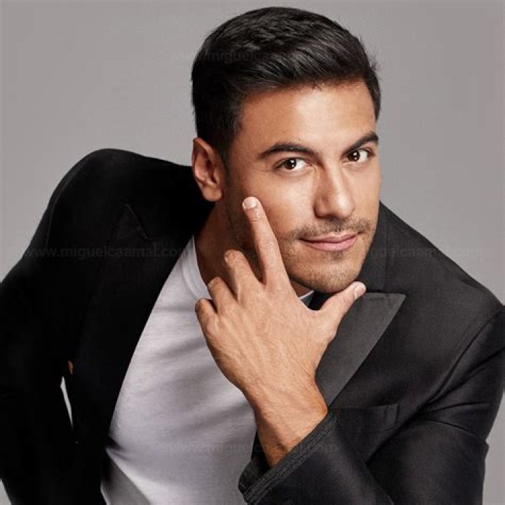 Carlos Rivera (Cantante Pop) - Edad, cumpleaños, biografía, hechos, familia, patrimonio neto, altura y más