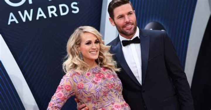 Carrie Underwood and Husband Mike Fisher Got A New Pup and He’s the Cutest