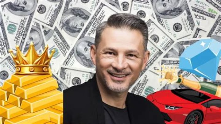 Cash Luna biografía, edad, altura, esposo, net worth, familia