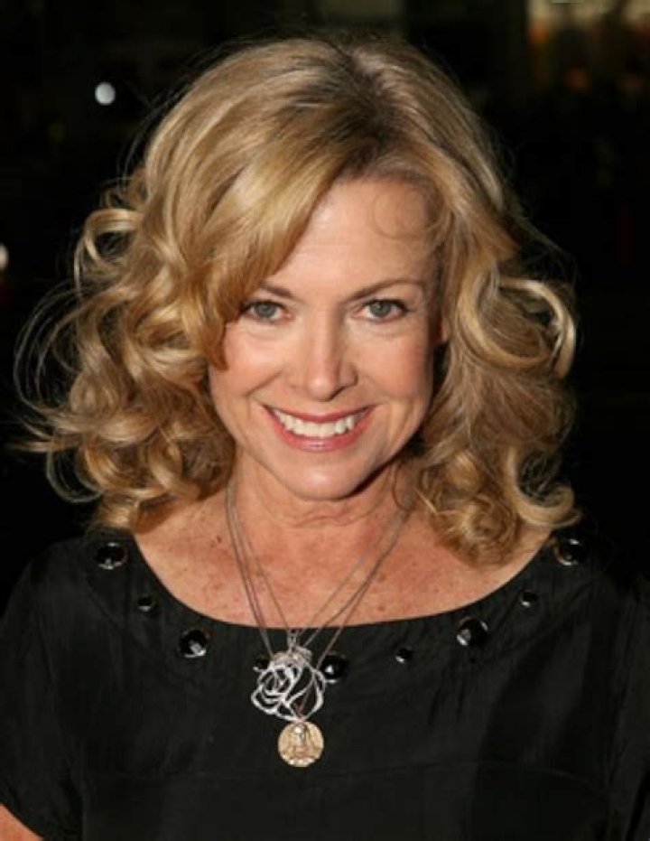 Catherine Hicks (TV Actress) - Age, Birthday, Bio, Facts, Family, Net Worth, Height & More
