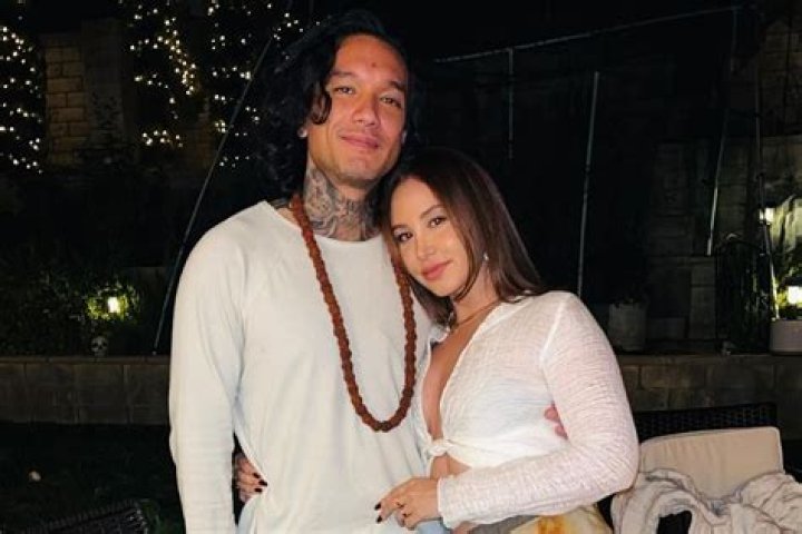 Catherine Paiz Bio | Age, Wiki, Net worth, Height, Biography, Fiance, Married|