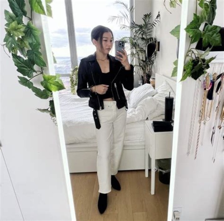 Cece Xie (TikTok Star) - Age, Birthday, Bio, Facts, Family, Net Worth, Height & More