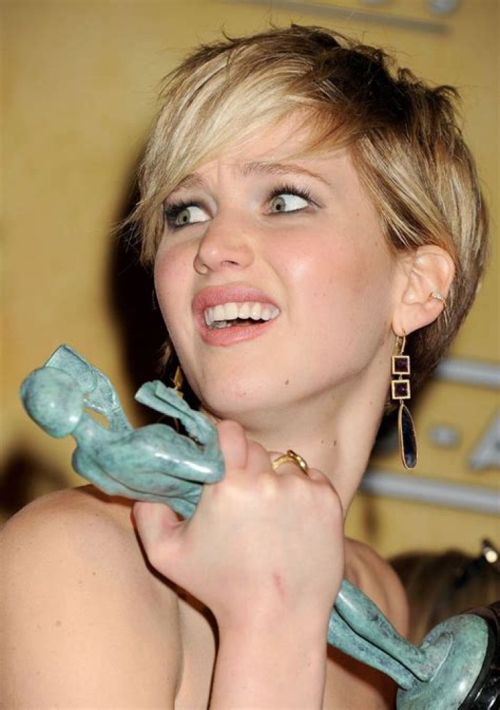 George Clooney, Chris Pratt and More Stars Who Have Pulled Hilarious On Set Pranks