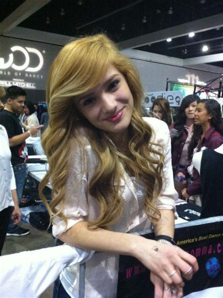 Chachi Gonzales Biography, Age, Height, Husband, Net Worth, Family