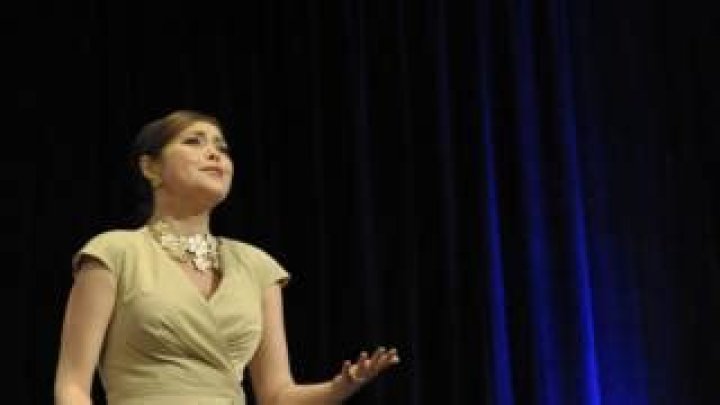 Charity Sunshine Tillemann-Dick Biography, Age, Height, Husband, Net Worth, Family