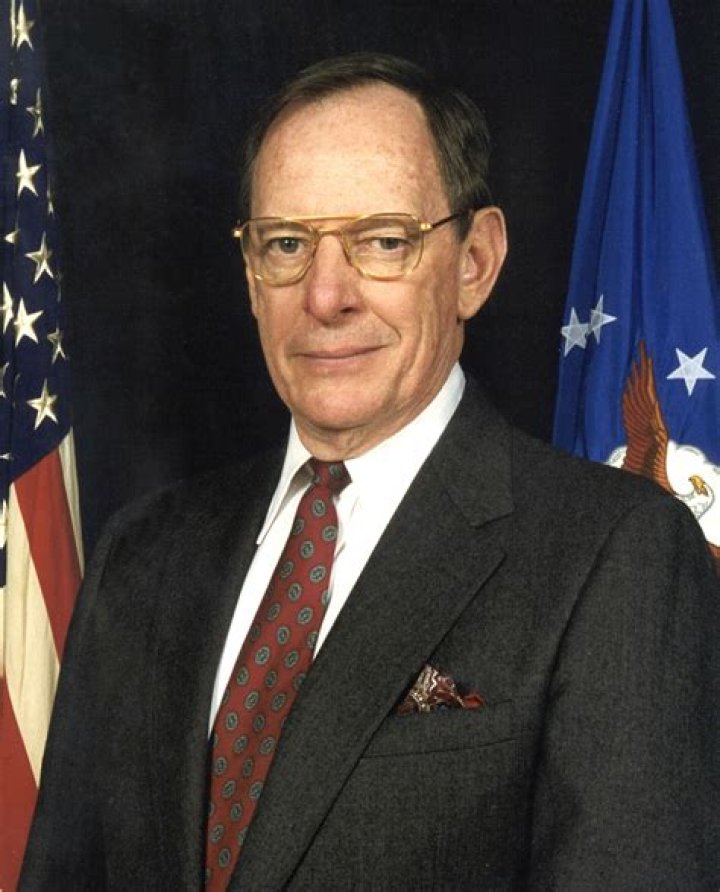 Charles D. Metcalf Biography, Age, Height, Wife, Net Worth and Family