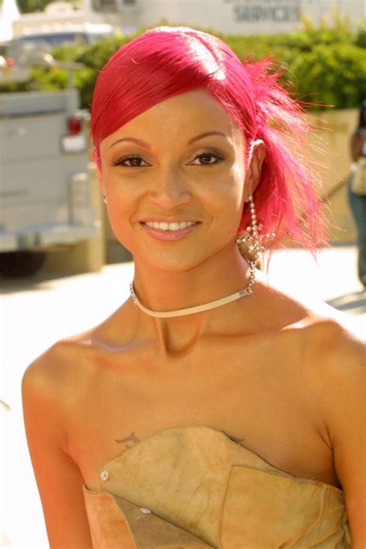 Charli Baltimore (Rapper) - Age, Birthday, Bio, Facts, Family, Net Worth, Height & More