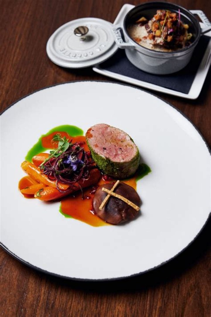 Celebrity Chef Charlie Palmer Brings Back NYC’s Iconic Aureole Restaurant for a Limited Time