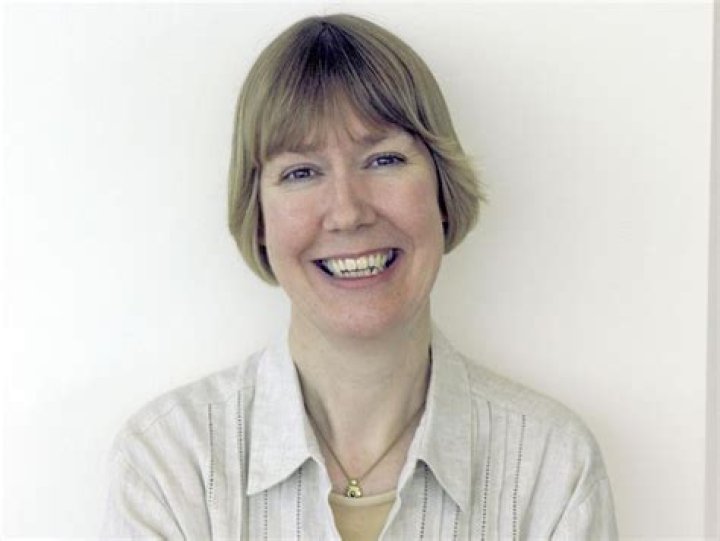 Charlotte Green Biography, Age, Height, Husband, Net Worth, Family