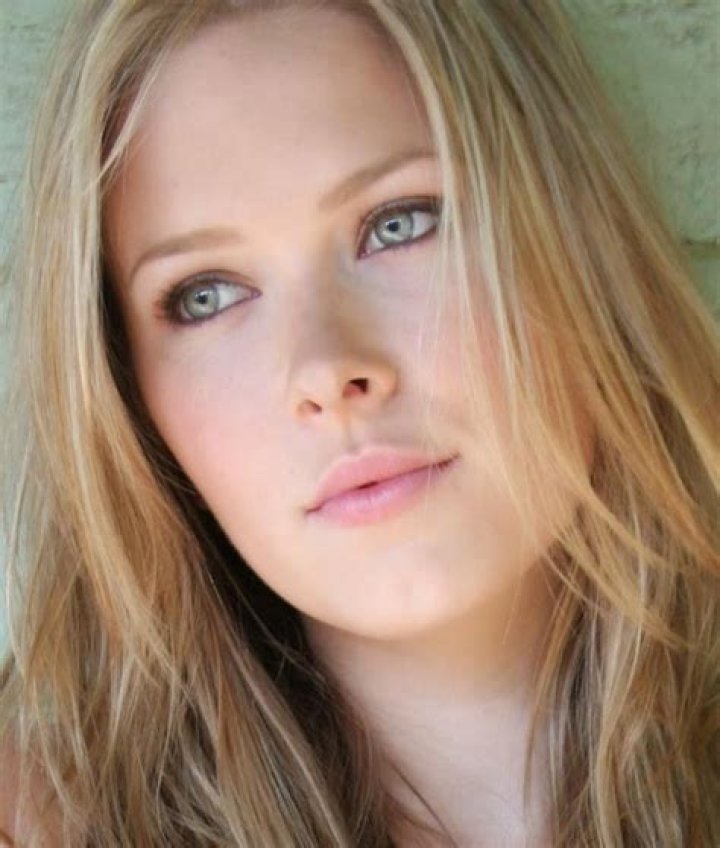 Cherilyn Wilson Biography, Age, Height, Husband, Net Worth, Family