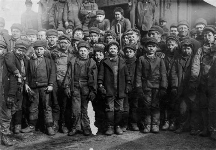 31 Child Labor Photos That Expose The Ugly History Of American Coal