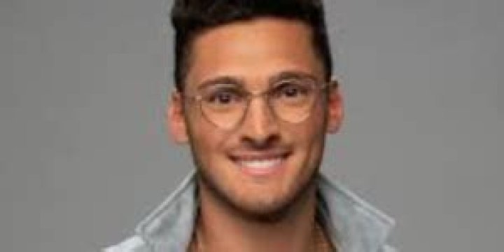 
Chris Ragusa Height, Weight, Net Worth, Age, Birthday, Wikipedia, Who, Nationality, Biography 