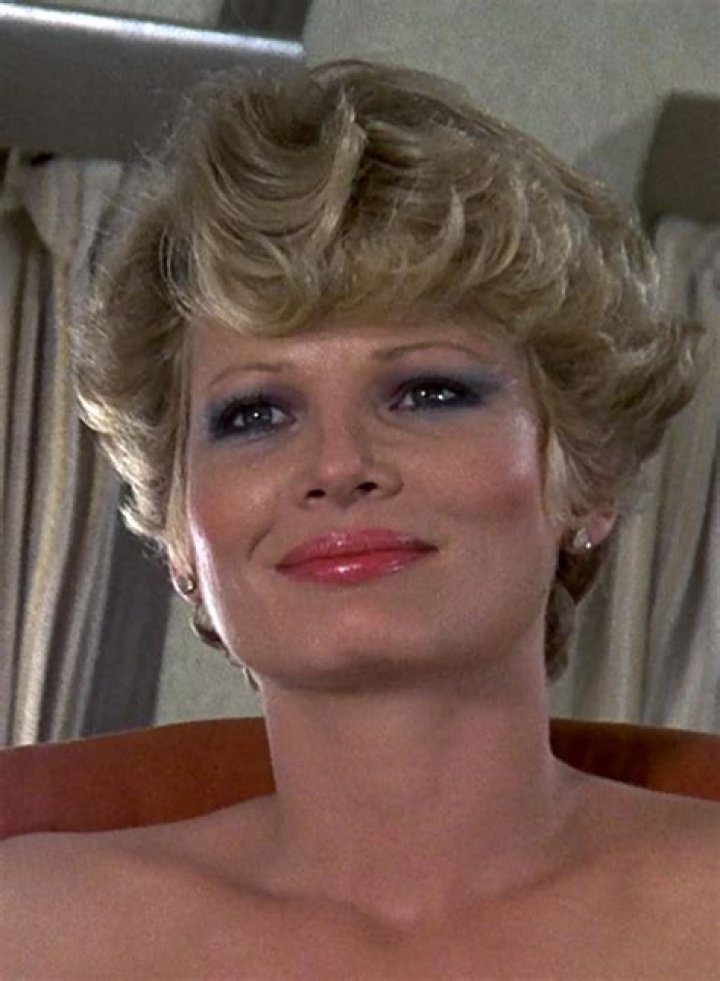 Christine Belford Biography, Age, Height, Husband, Net Worth, Family