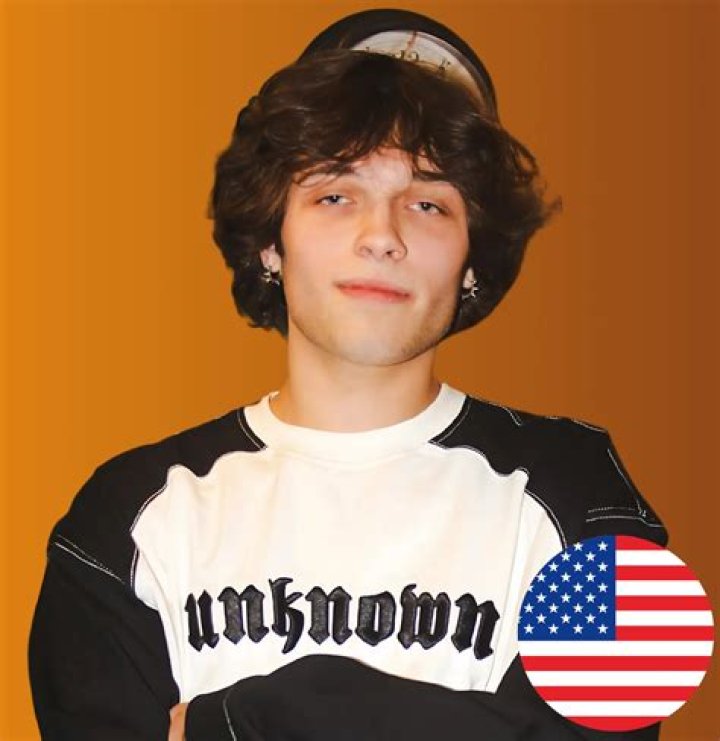 Who is Christopher Sturniolo? Age, Height, Wiki, Biography, Net Worth, Girlfriend, Parents, Ethnicity & More