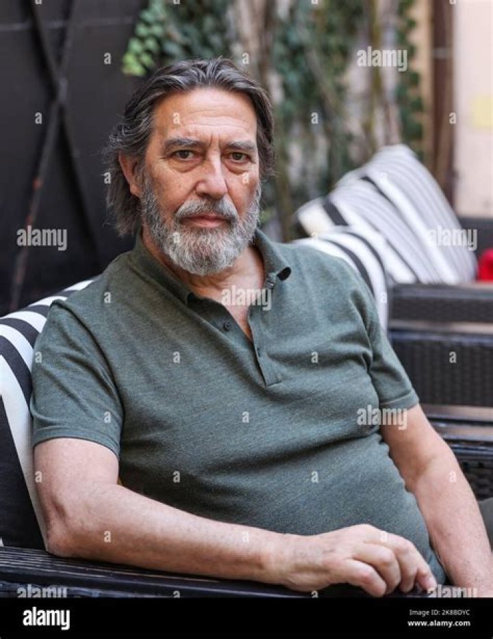 Ciaran Hinds (TV Actor) - Age, Birthday, Bio, Facts, Family, Net Worth, Height & More