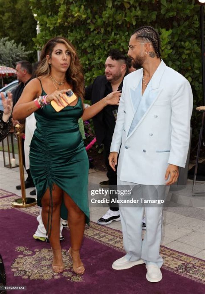 Clara Pablo (Talent Manager) - Age, Birthday, Bio, Facts, Family, Net Worth, Height & More