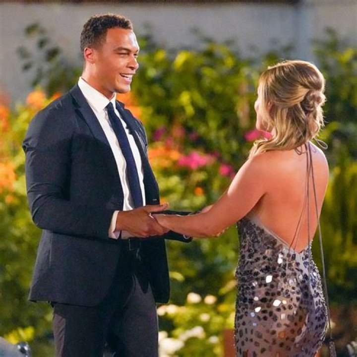 ‘Bachelorette’ Star Clare Crawley’s Engagement Ring Will Blow Your Mind: See Sparkler From Fiance Dale