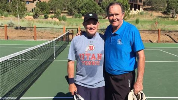 Cliff Drysdale Biography, Age, Height, Husband, Net Worth, Family