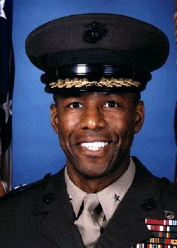 Clifford L. Stanley Biography, Age, Height, Wife, Net Worth and Family