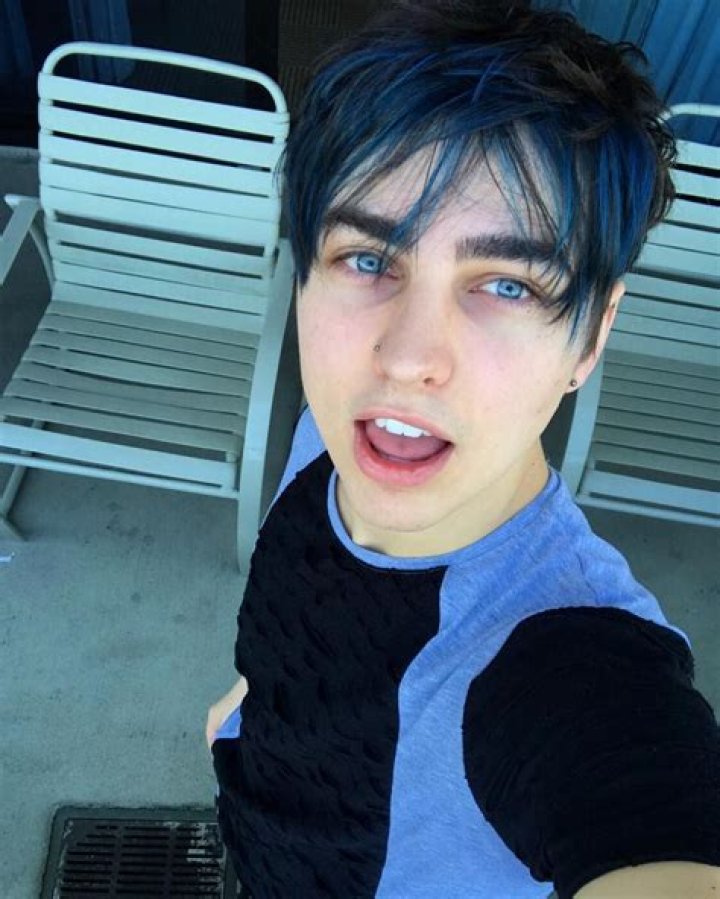 Colby Brock Wiki, Biography, Age, Height, Parents, Girlfriend, Birthday, Net worth, Kids & More