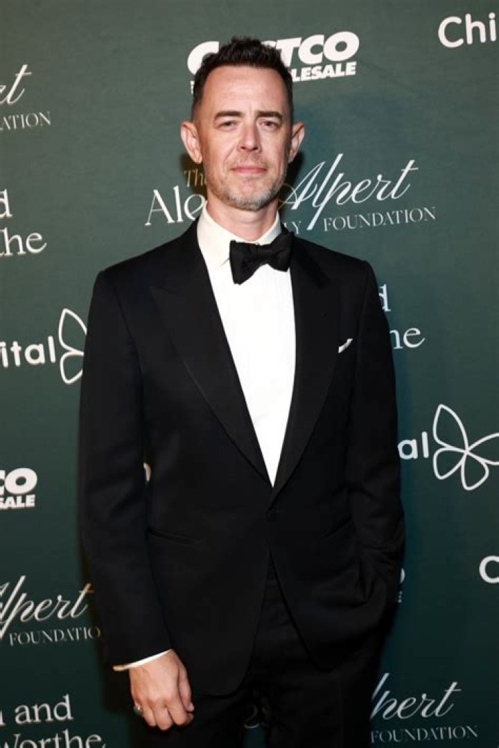 How tall is Colin Hanks