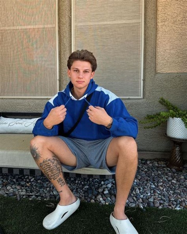 Conner Bobay (YouTube Star) - Age, Birthday, Bio, Facts, Family, Net Worth, Height & More