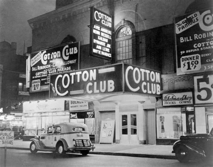 30 Photos Inside Harlem's Infamous Cotton Club