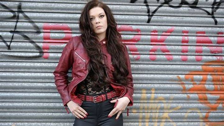 Courtney Hadwin (Pop Singer) - Age, Birthday, Bio, Facts, Family, Net Worth, Height & More