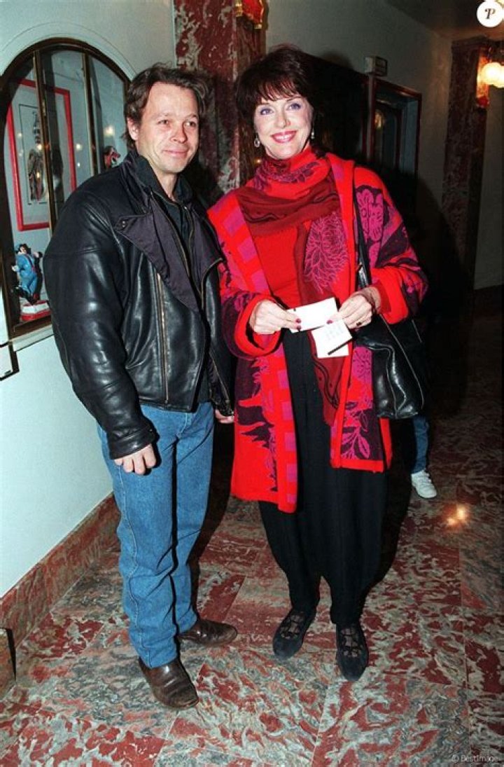 Cris Campion Biography, Age, Height, Wife, Net Worth, Family